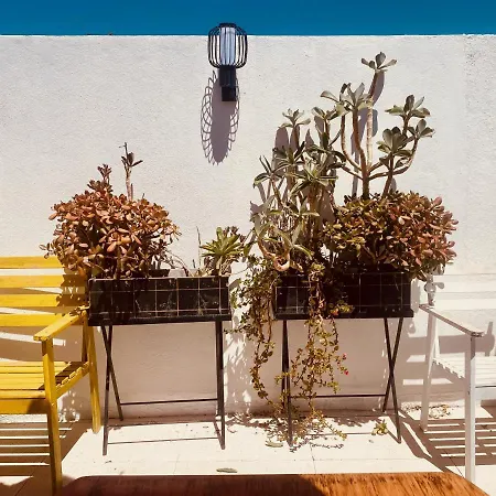 Holiday home Superb Surf House Next To Caparica